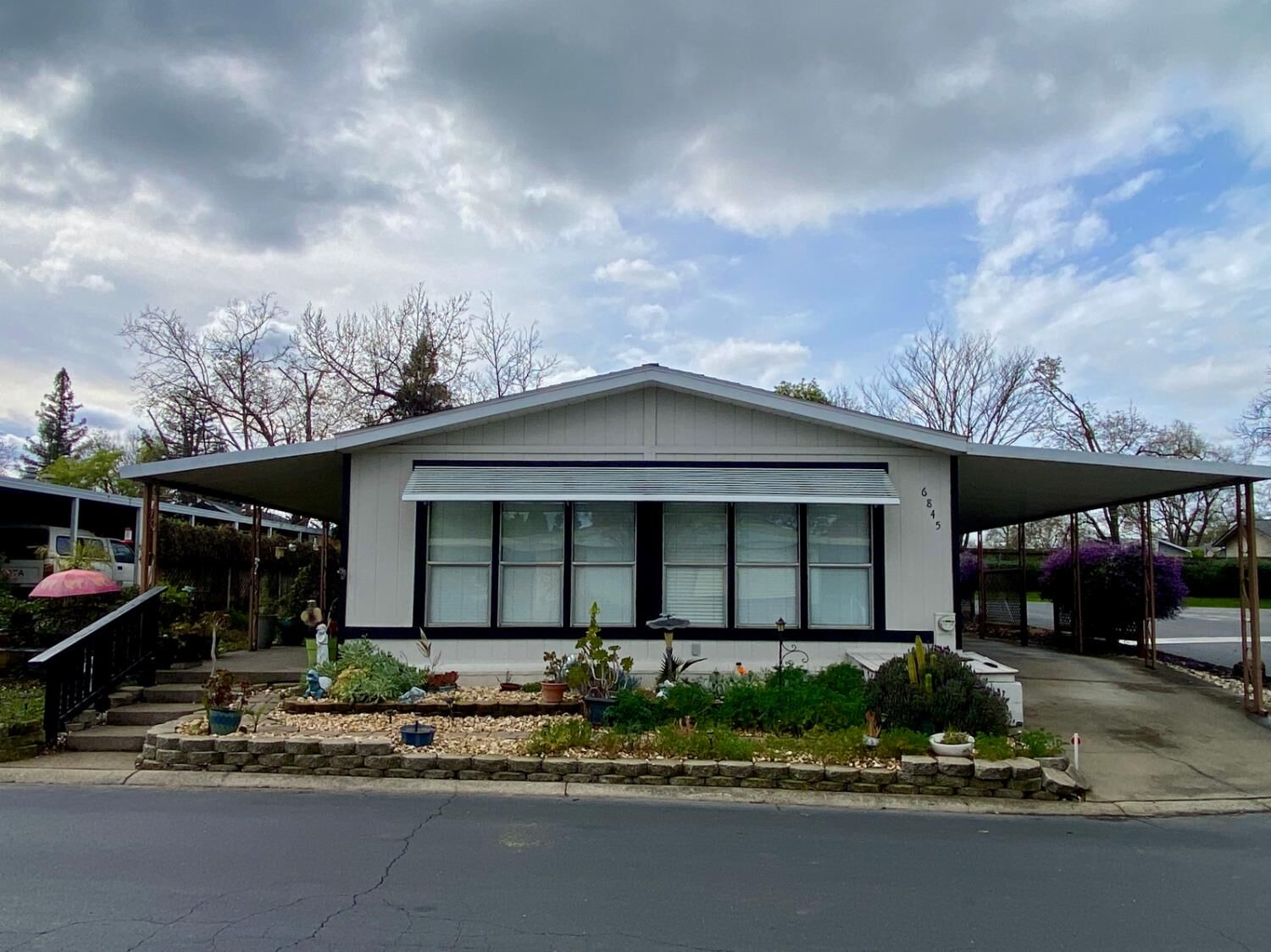 Property Photo: 6845 Caywood Court CA 95621