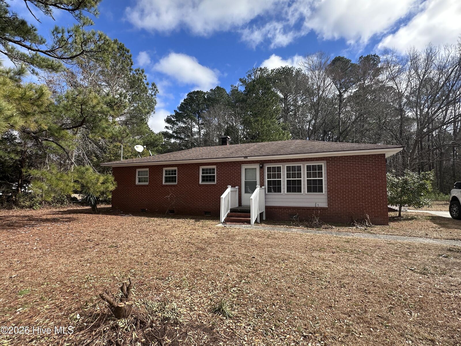 Property Photo: 400 Country Club Road NC 28546