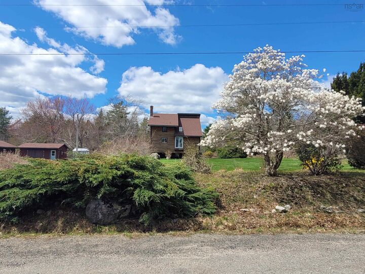 1214 Old Port Mouton Road — photo 1