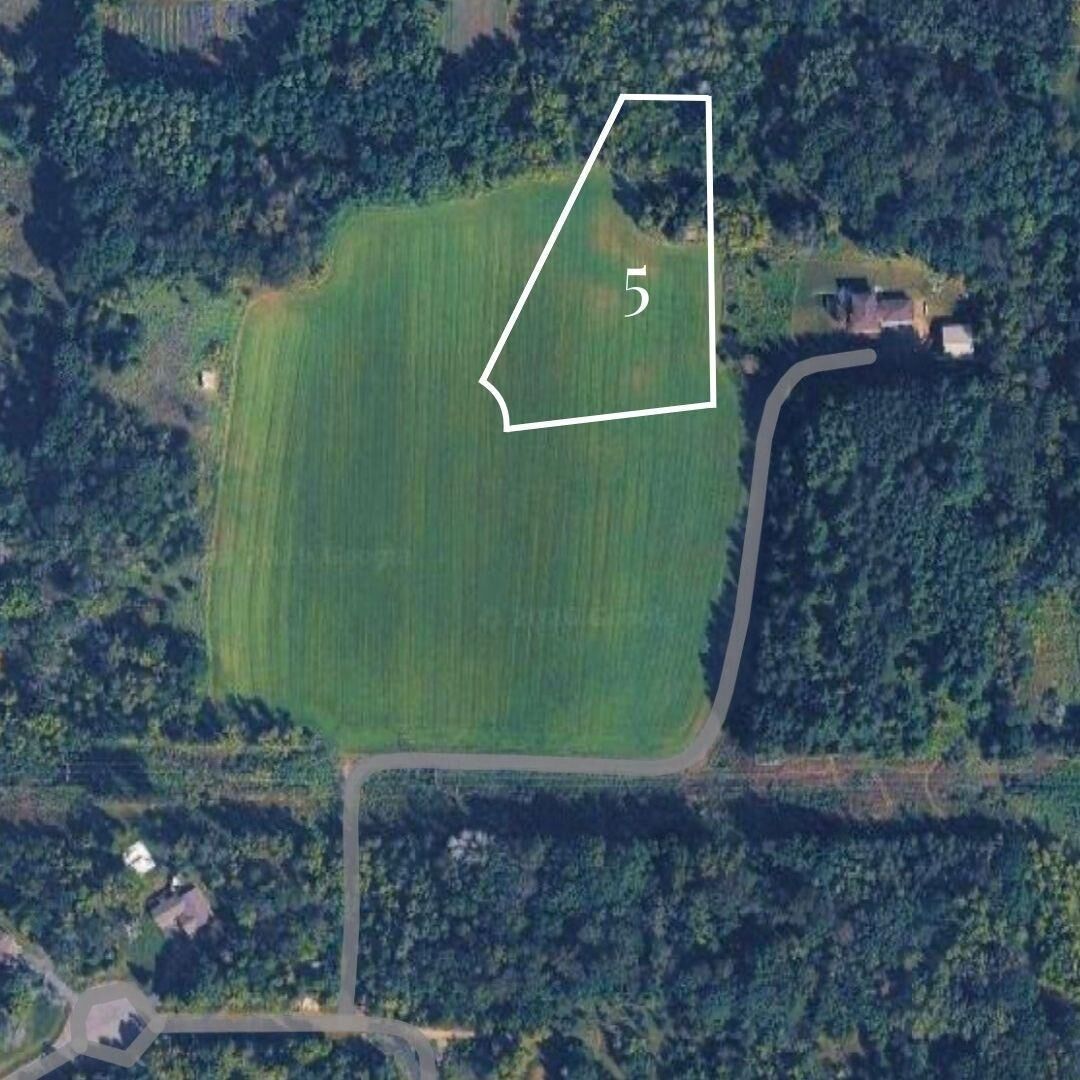 Property Photo: Lot 5 Glen Oaks Drive WI 54022