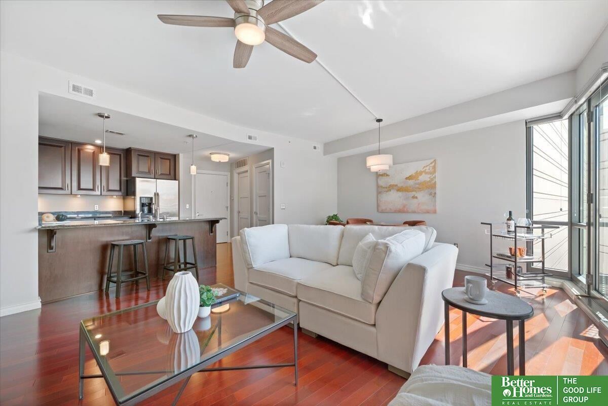 Property Photo:  200 S 31st Avenue 4615  NE 68131 