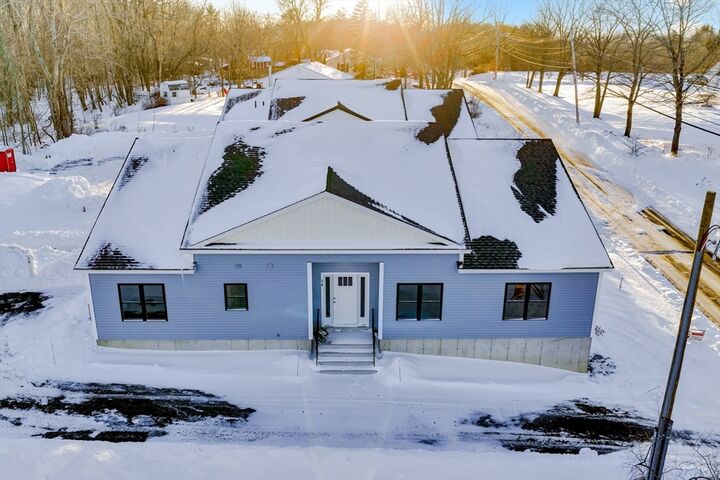 Property Photo:  7 A L Stevens Rd A  MA 01507 