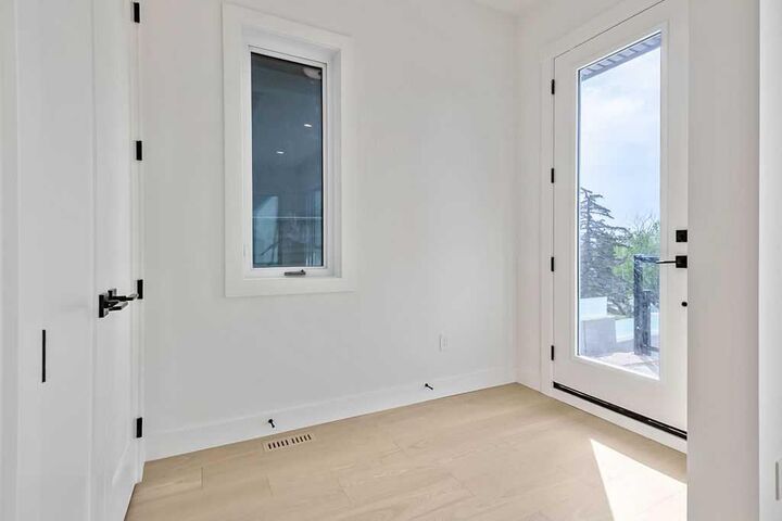 Property Photo: 712 Bridge Crescent NE AB T2E 5B5