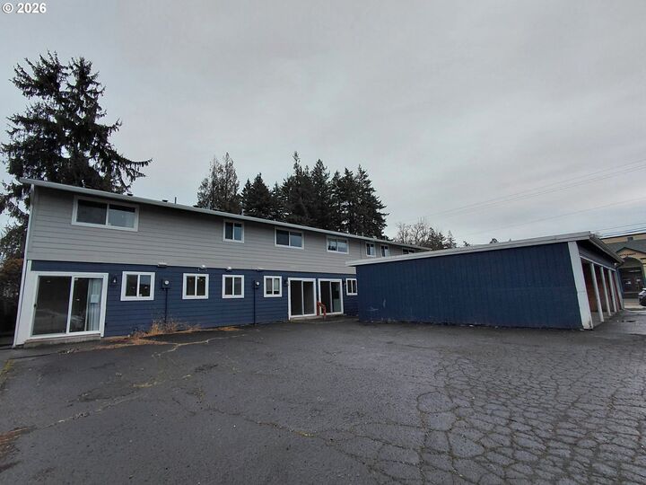 Property Photo:  2326 G St  WA 98671 