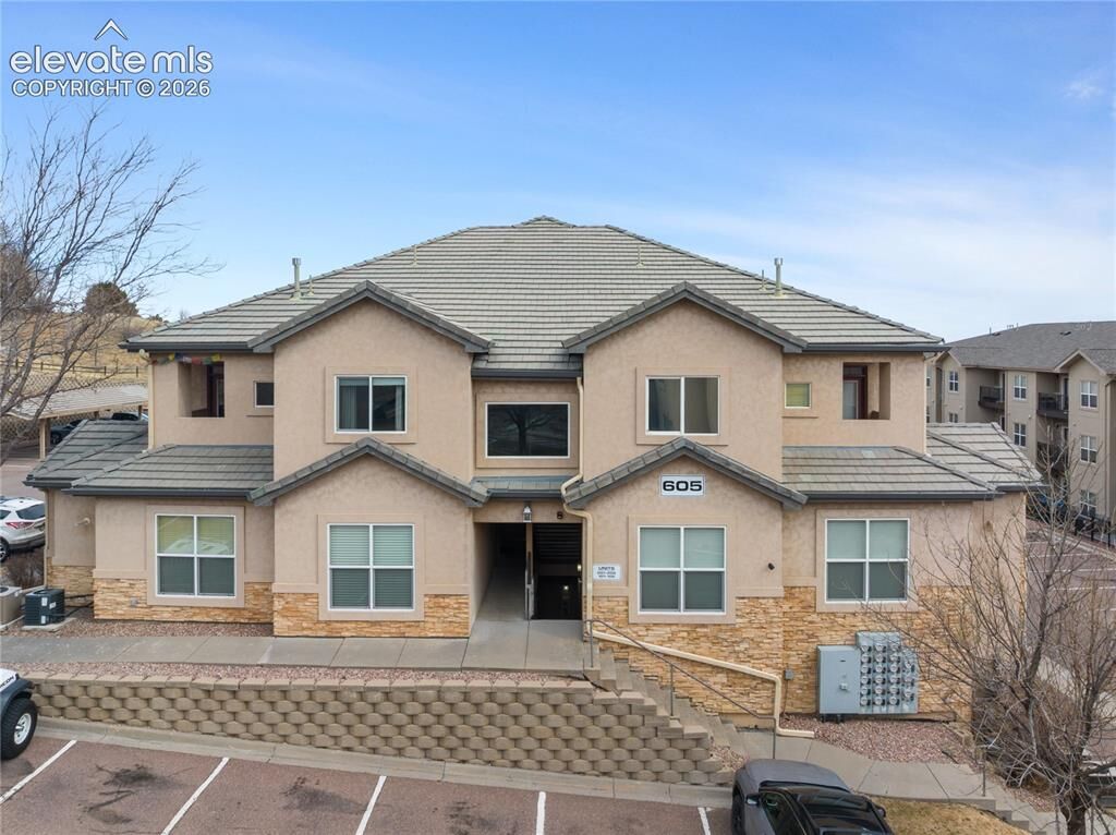 Property Photo:  605 Cougar Bluff Point 202  CO 80906 
