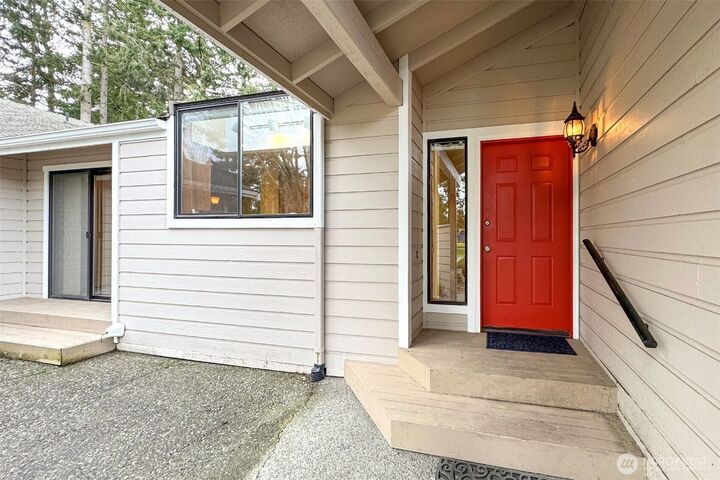 Property Photo: 105 Fairway Drive WA 98382