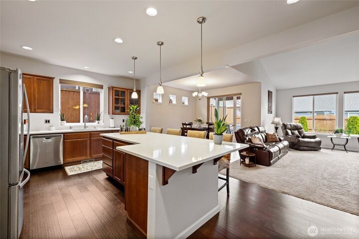 Property Photo: 736 Mandee Street SE WA 98513