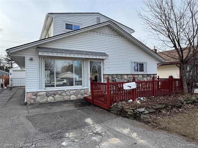 Property Photo:  8018 Monroe Boulevard  MI 48180 