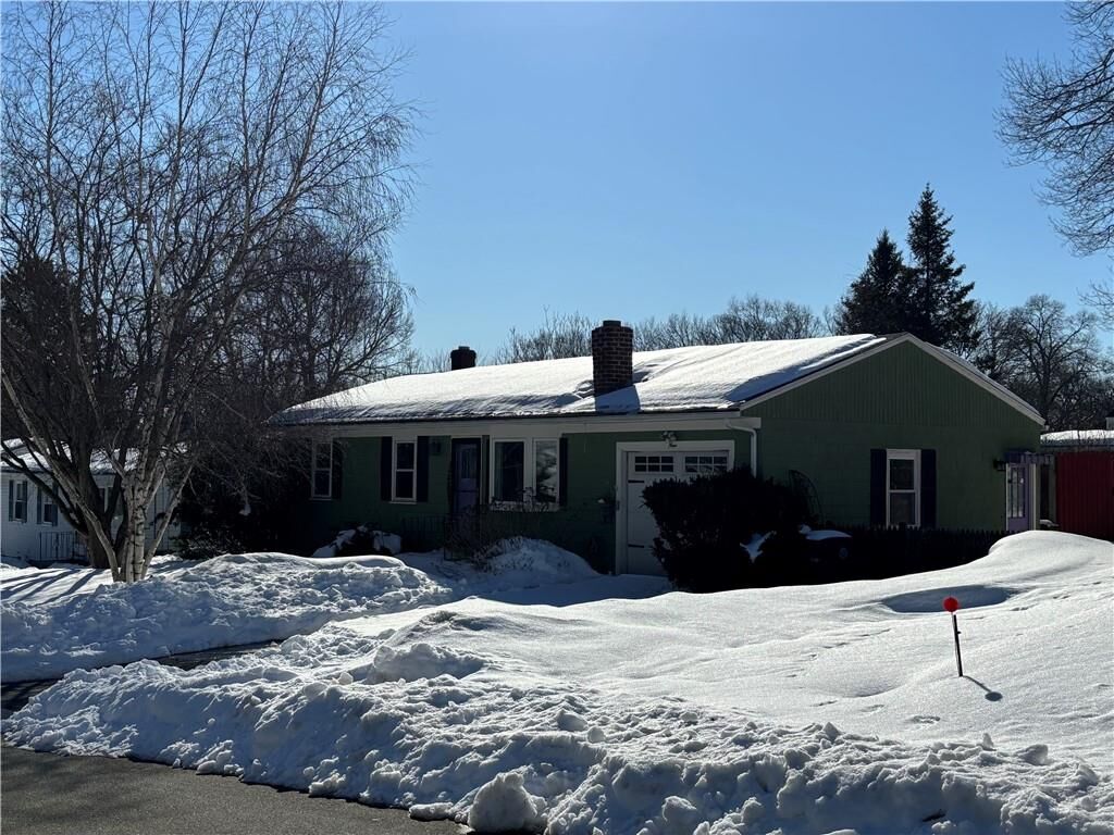 Property Photo:  9 Yates Avenue  RI 02816 