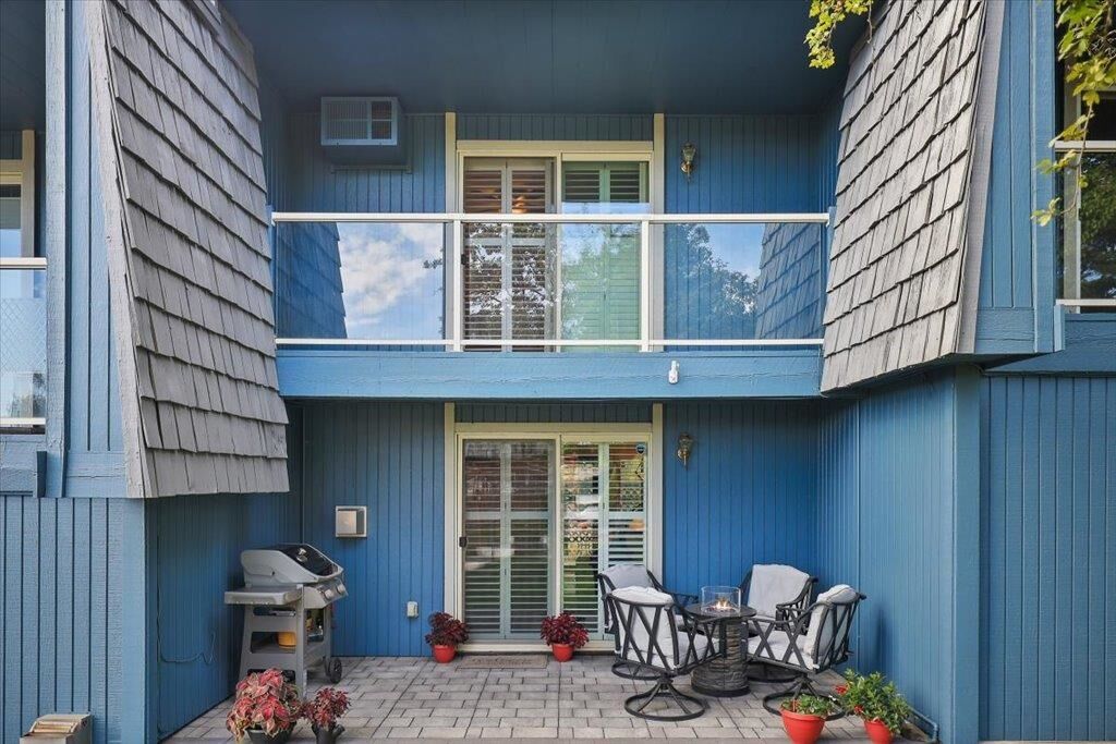 Property Photo:  1823 W Northridge Ct #8  WA 99208 