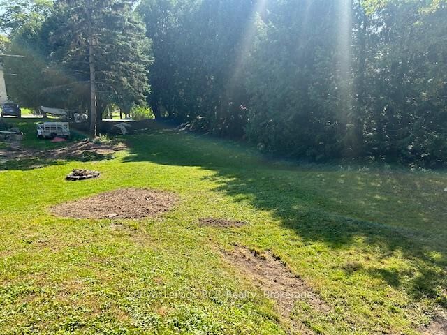 Property Photo:  2310 5th Ave Avenue W  ON N4K 5C6 