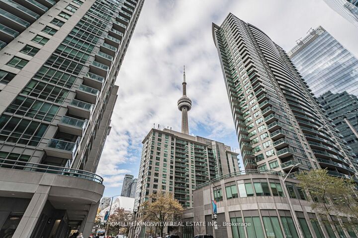 12 York Street 1001 — photo 1