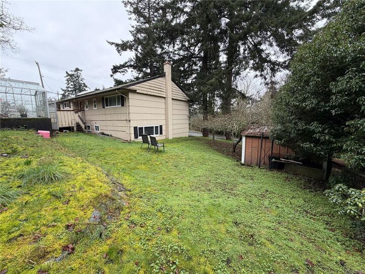 Property Photo: 2684 Sea View Rd BC V8N 1K6