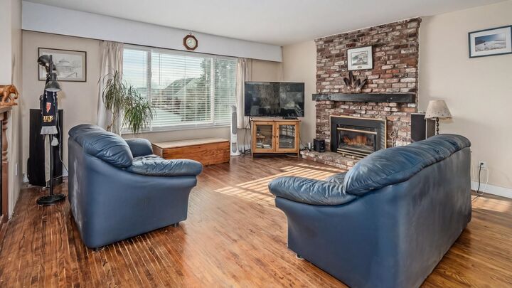 Property Photo: 11891 No. 2 Road BC V7E 2E9