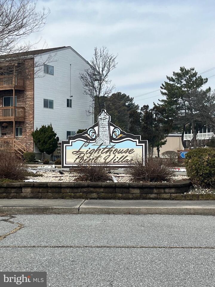 Property Photo:  14409 Lighthouse Avenue 8  MD 21842 