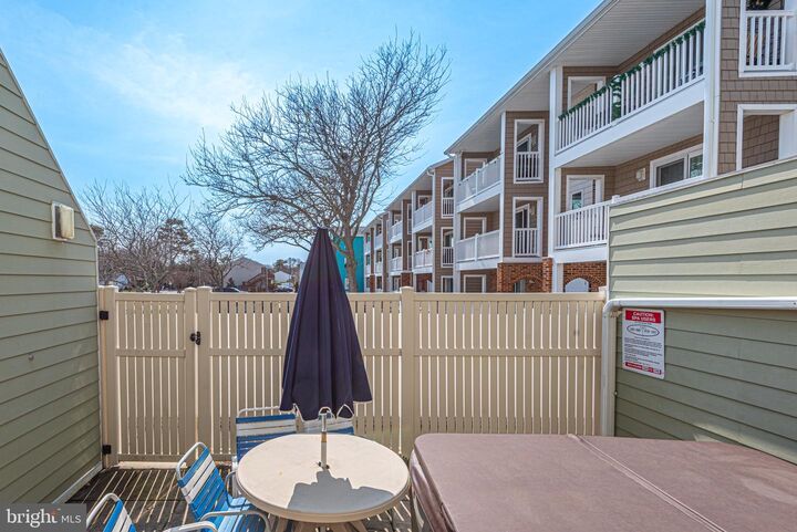 Property Photo:  14409 Lighthouse Avenue 8  MD 21842 