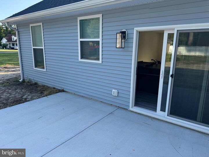 Property Photo: 100 Comanche Circle DE 19966