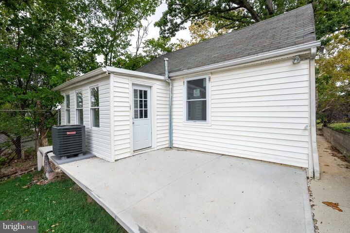 Property Photo:  1227 44th Place SE  DC 20019 