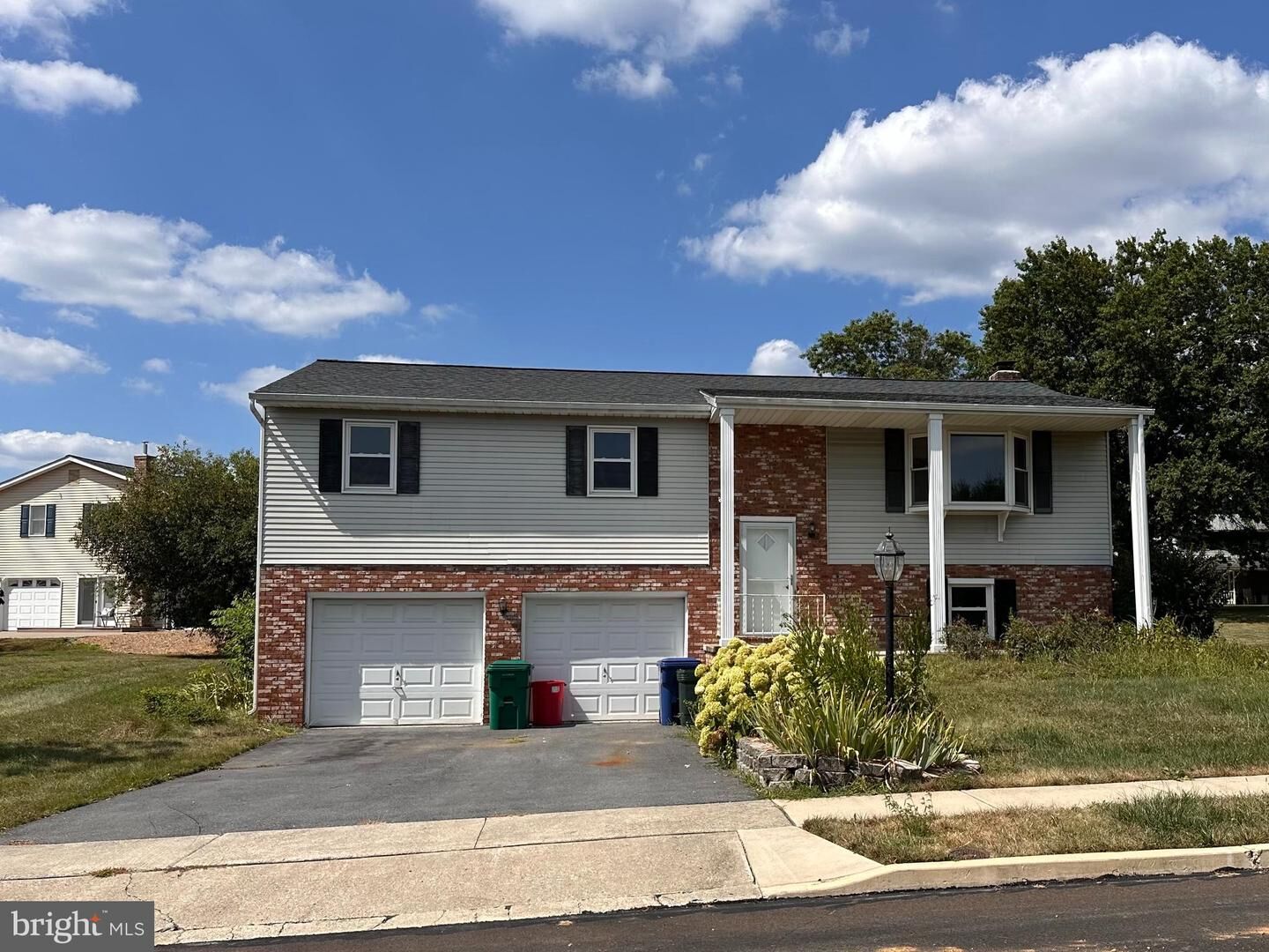 Property Photo: 5708 Oak Avenue PA 17112