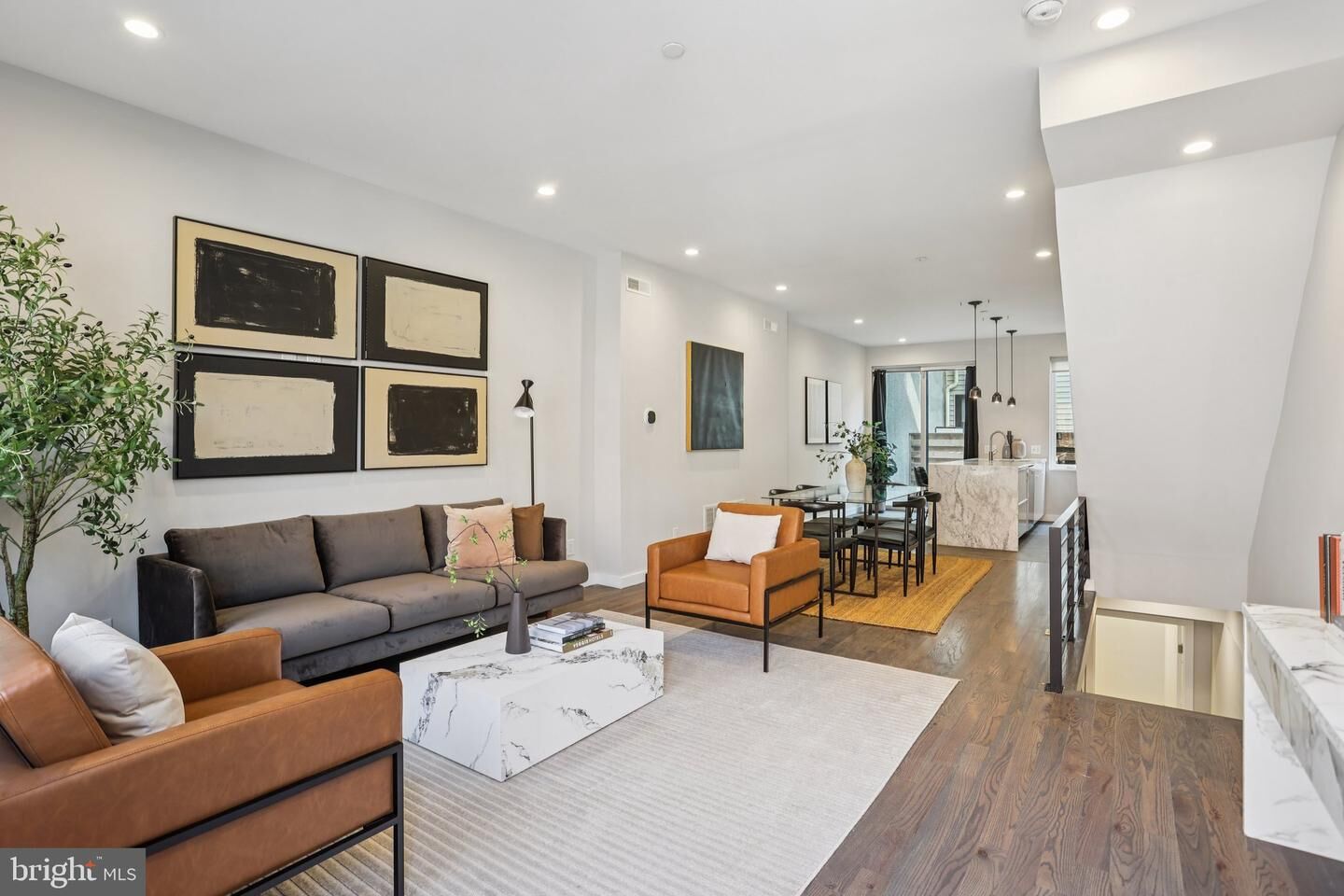 Property Photo:  804 Fernon Street  PA 19148 