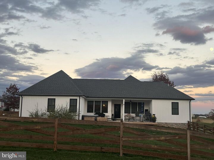 Property Photo:  23 Peyton Drive  PA 17015 