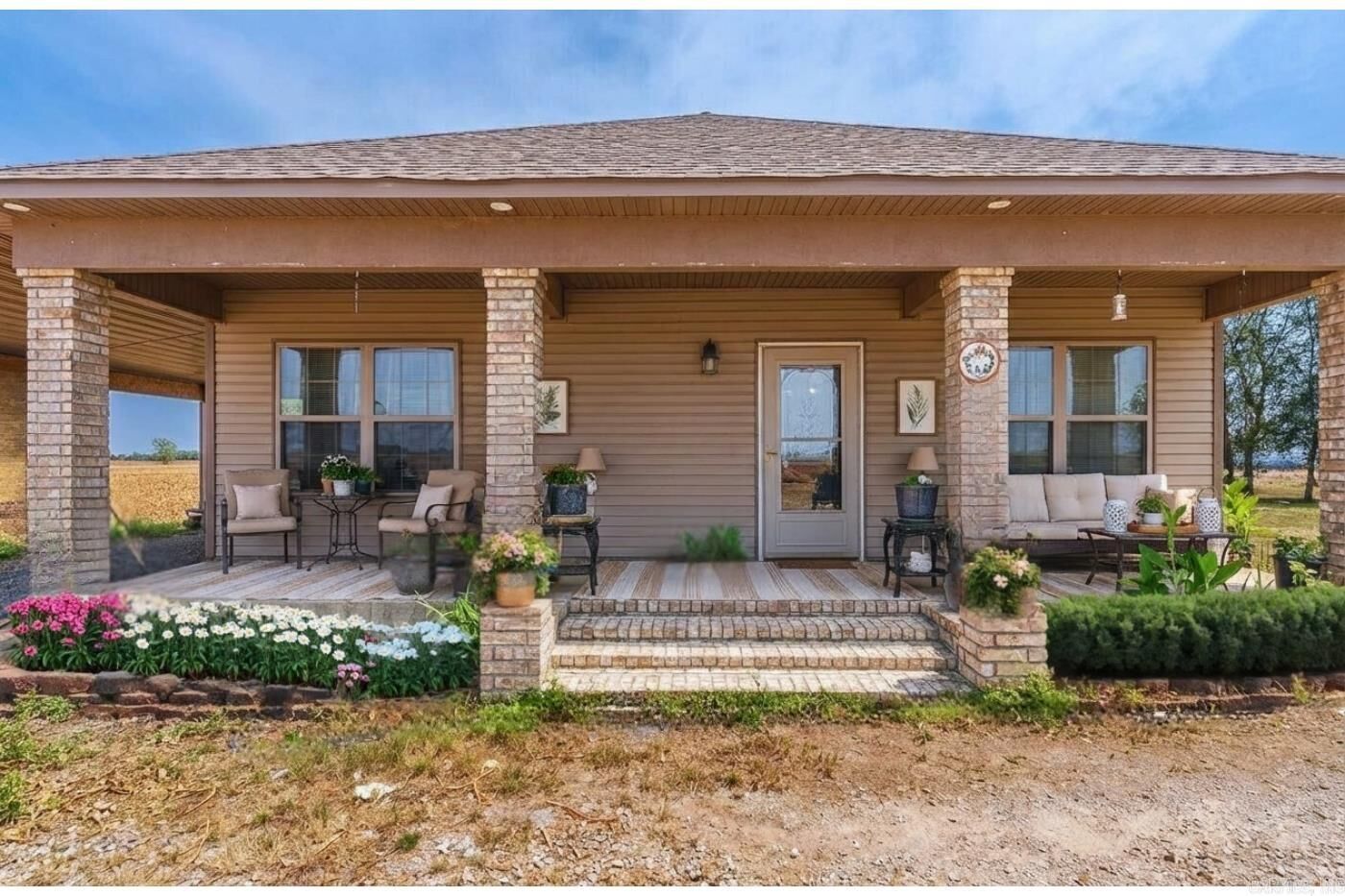 Property Photo:  1069 County Road 973  AR 72437 