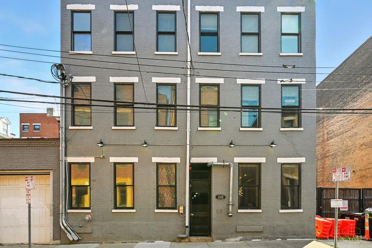 Property Photo: 1328 Republic Street OH 45202