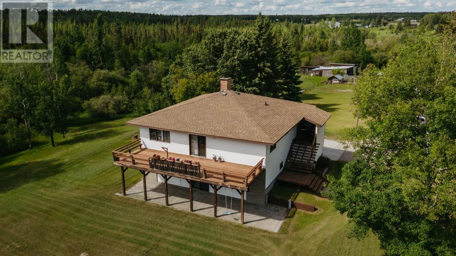 Property Photo:  996 Redditt Rd  ON P9N 0E3 