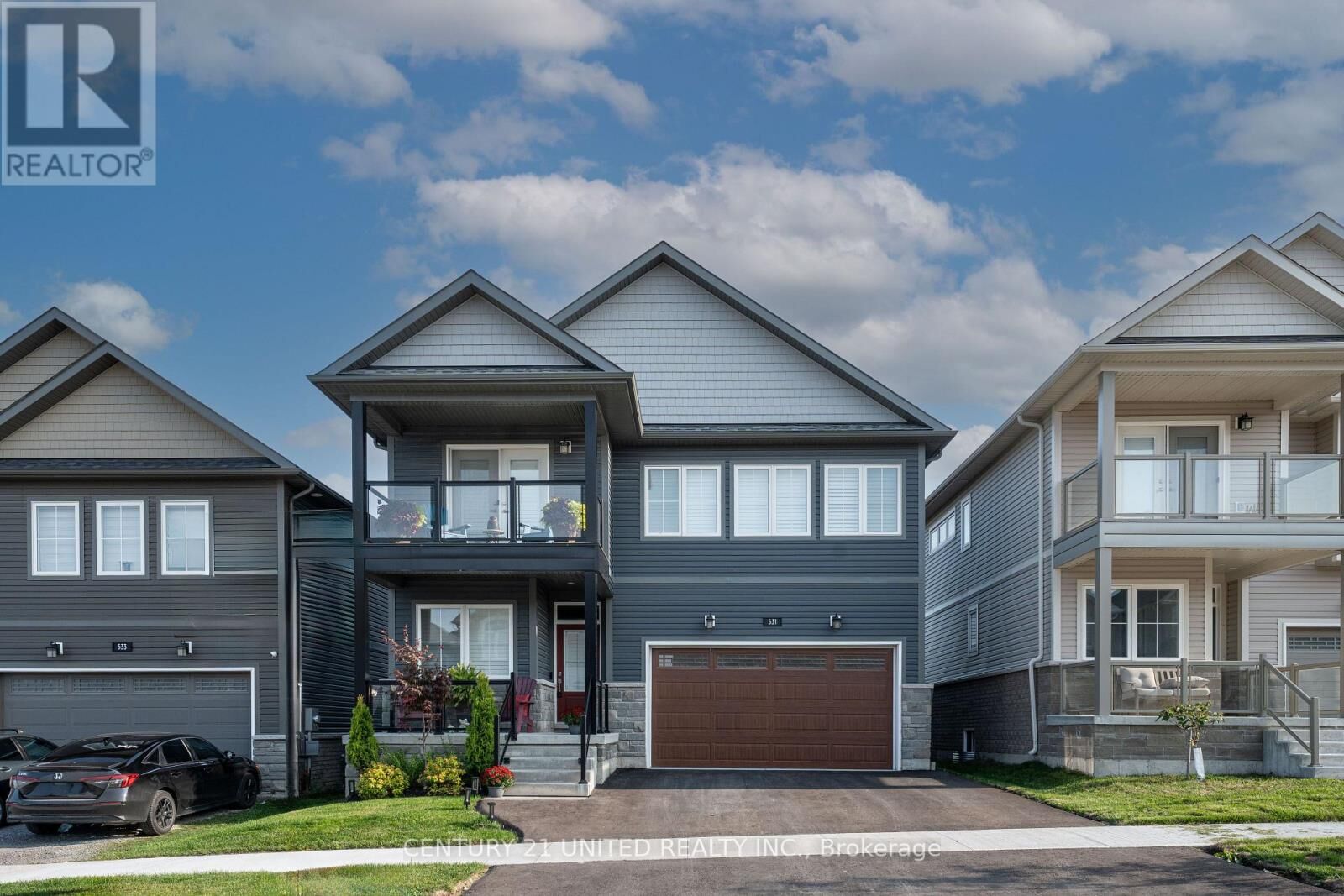 Property Photo: 531 Clayton Avenue ON K9K 0G3