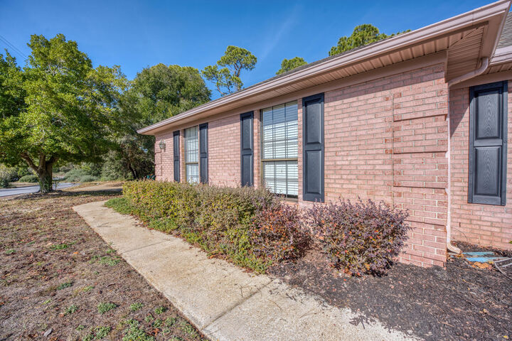 Property Photo:  3 Neptune Drive  FL 32569 