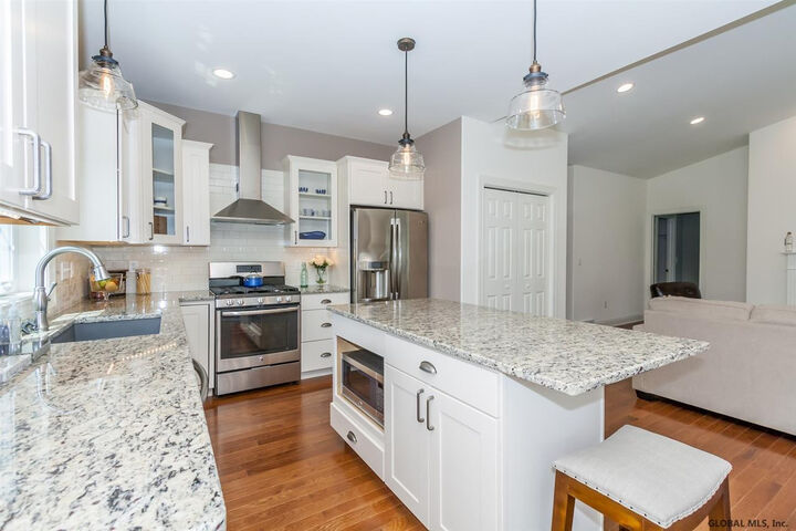 Property Photo:  71 Lakepointe Way  NY 12866 