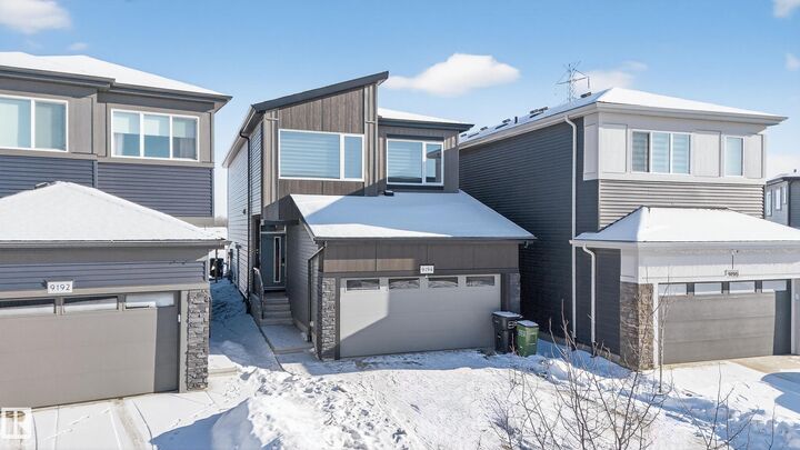 Property Photo: 9194 Pear Drive SW AB T6X 2Z4