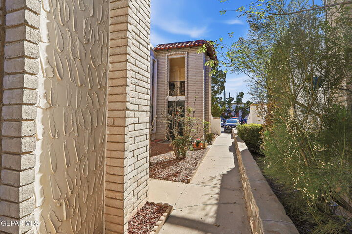 Property Photo:  6201 Escondido Drive #17E  TX 79912 