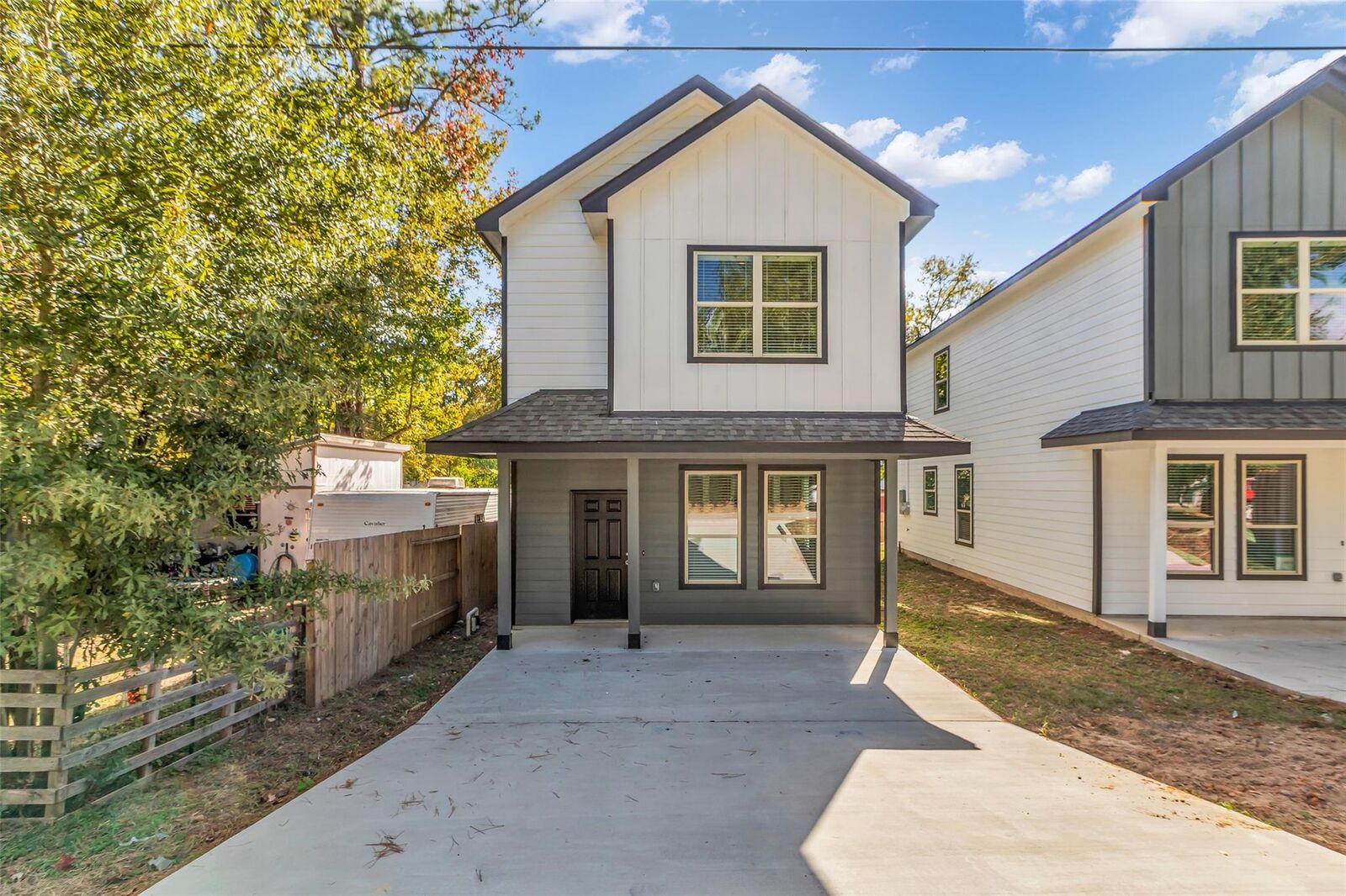 Property Photo: 11964 Canal Street TX 77318