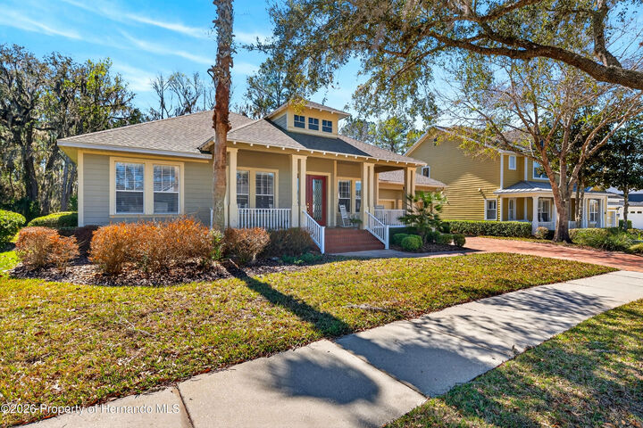 Property Photo:  19502 Mossy Oak Court  FL 34601 