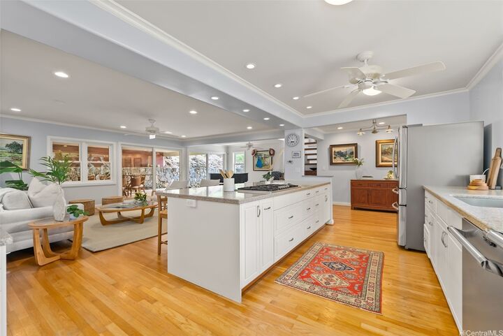 Property Photo: 5417 Kilauea Place HI 96816