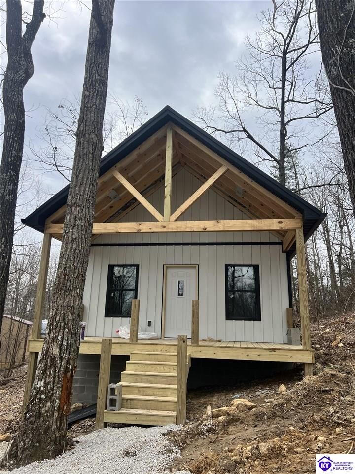 Property Photo:  123 Mockingbird Lane  KY 42259 