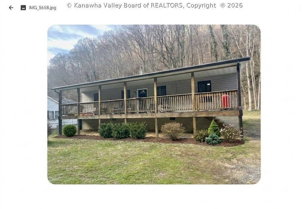 Property Photo: 5507 Paint Creek Road WV 25803