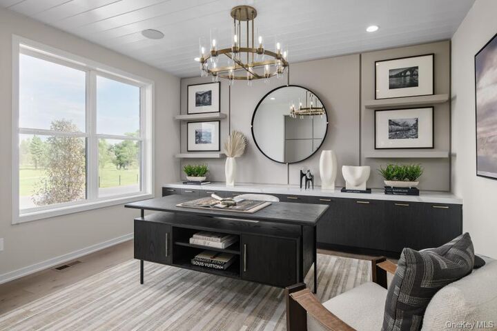 Property Photo:  29 Fieldstone Knoll 33  NY 10504 