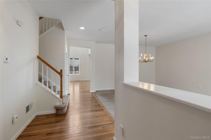 Property Photo: 6 Turnberry Court NY 10950