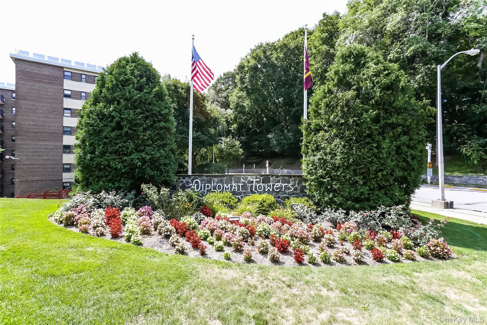 Property Photo:  100 Diplomat Drive 8C  NY 10549 