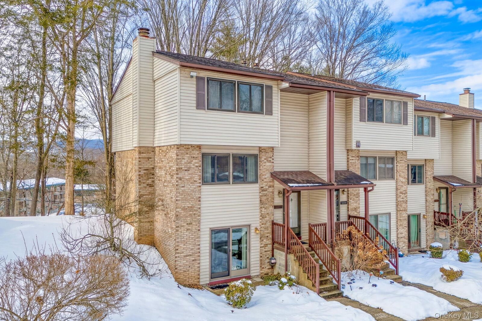 Property Photo:  255 Village Court  NY 12401 