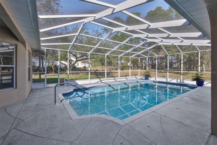 Property Photo: 11235 Warm Wind Way FL 34613