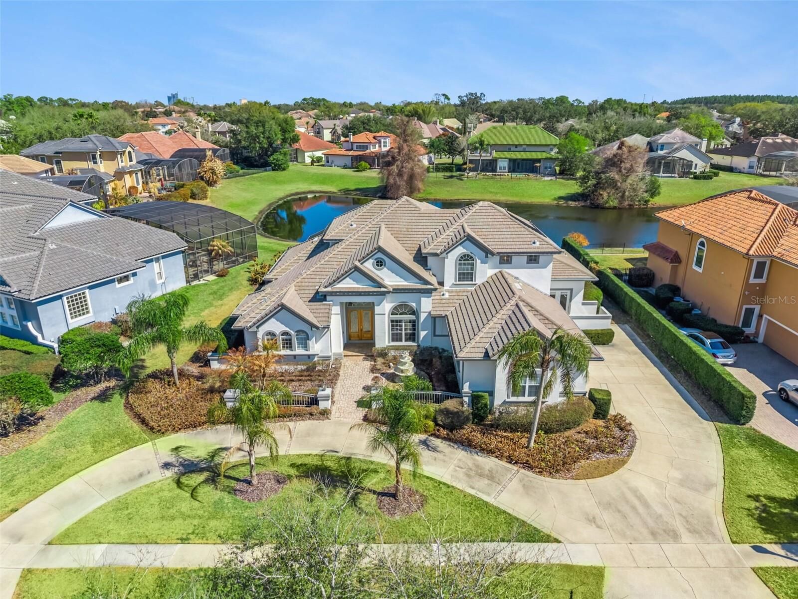 Property Photo: 10914 Emerald Chase Drive FL 32836