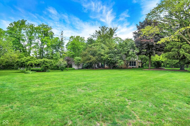 Property Photo: 4990 E County Road 750 S IN 46112