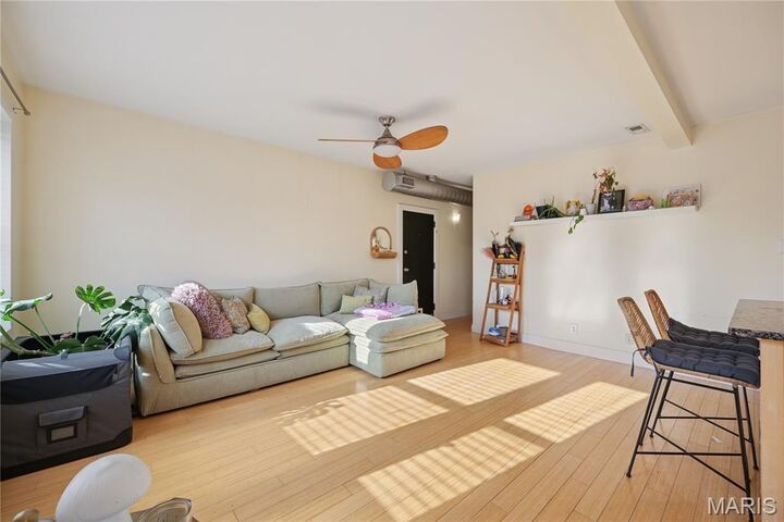 Property Photo: 4228 McPherson Avenue 213 MO 63108