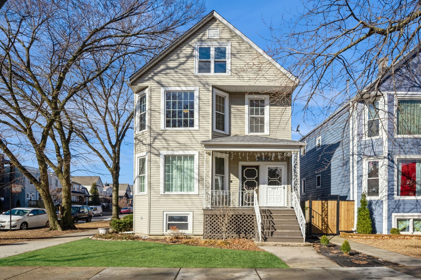 Property Photo: 3400 N Keeler Avenue 2 IL 60641