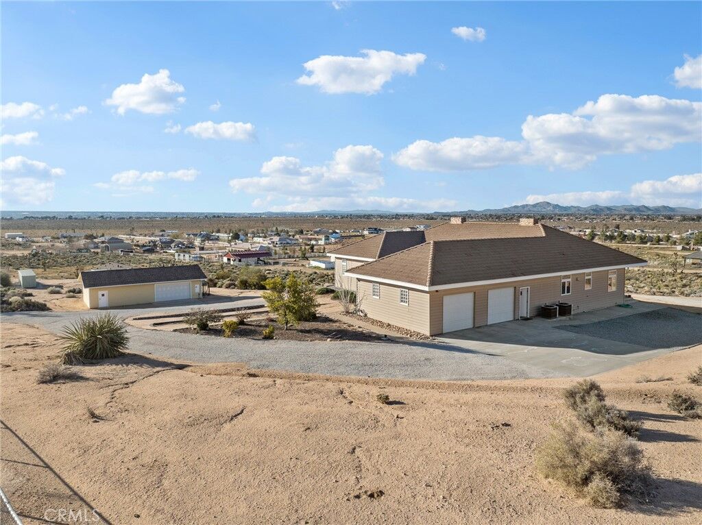 Property Photo:  21972 Ocotillo Way  CA 92308 