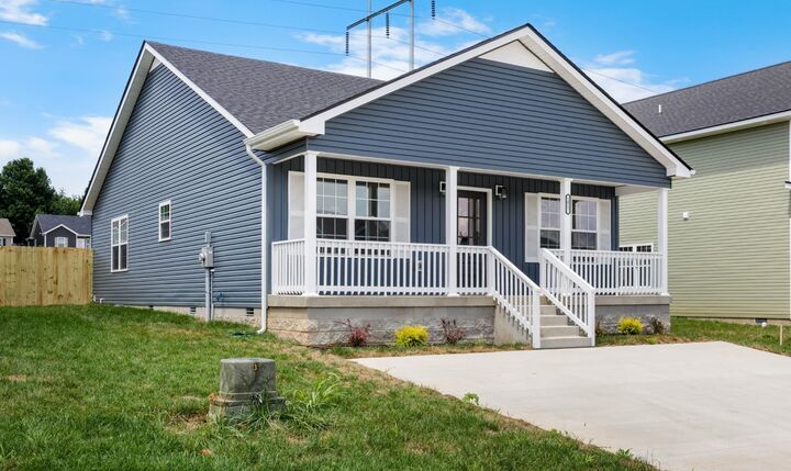 Property Photo: 2627 Scott Dr TN 37042