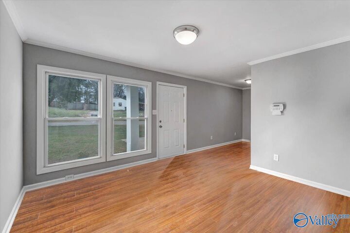 Property Photo:  4802 Cottonwood Drive NW  AL 35810 